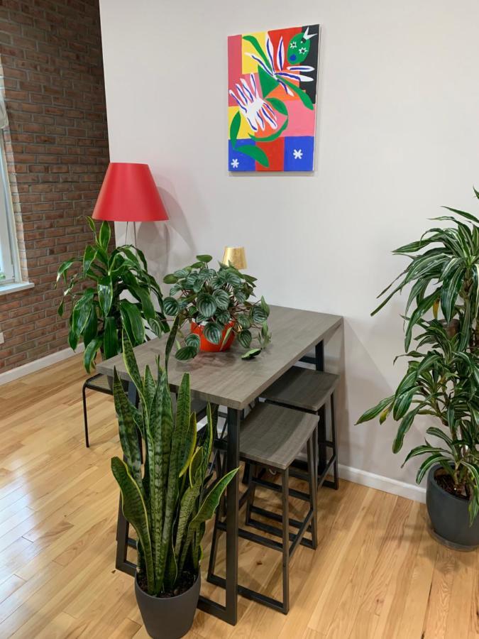 Urban Jungle Oasis In Queens! Apartamento Nueva York Exterior foto